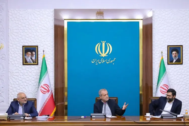 پزشکیان: تلاش میکنیم با کمترین فشار بر زیرساخت انرژی، زمستان را بگذرانیم