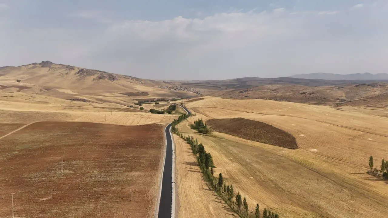 فرماندار سنندج: مدیریت شهرستان اجرای طرحهای مربوط به رفاه مردم را با جدیت دنبال میکند