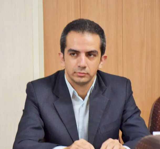 استاد دانشگاه ارومیه: محرک اصلی مسئله محور شدن پایاننامهها باید از صنعت آغاز شود