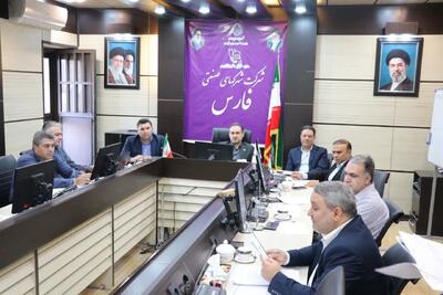 تفکیک سرمایهگذاری مولد از فعالیتهای غیرمولد در شهرکهای صنعتی فارس