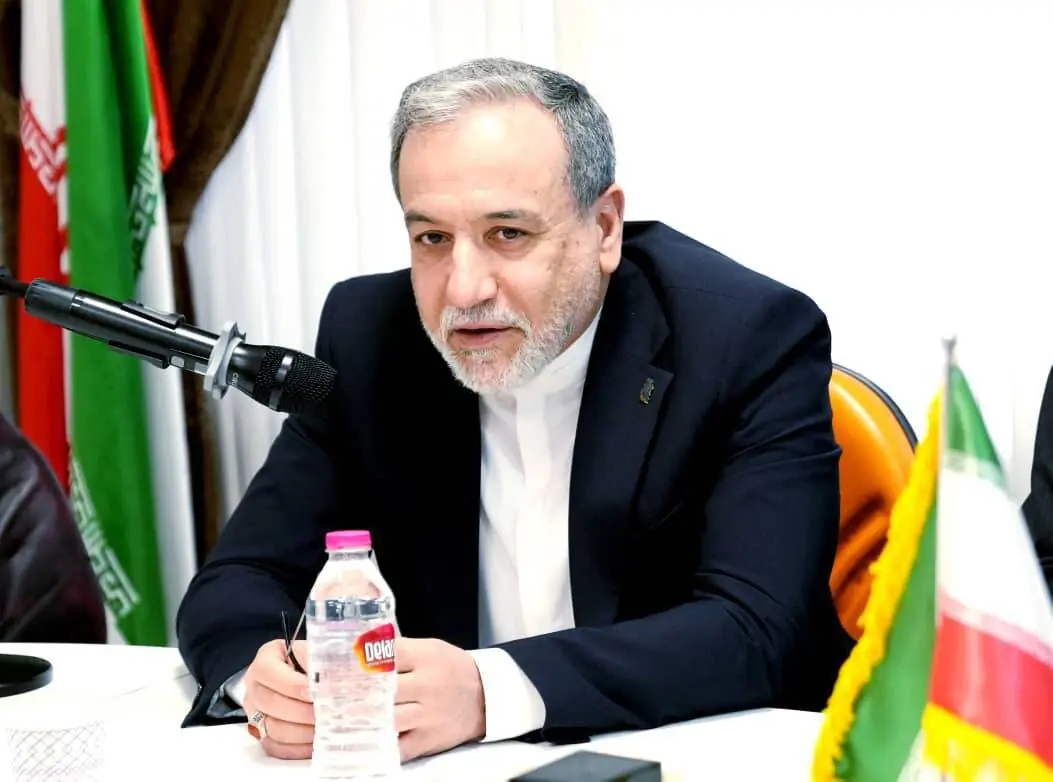 کنایه عراقچی به «راهحل خلاقانه» آمریکا پس از ۴۷ سال تحریم و جنگ