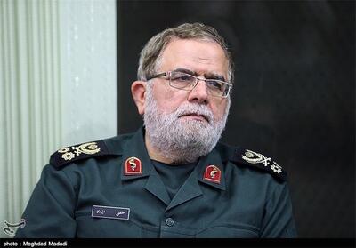 سرلشکر ایزدی: تنگه هرمز با صلابت در کنترل رزمندگان اسلام است فیلم - تسنیم