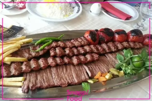 سفارش خوشمزه ترین و خوشطعم ترین کباب بصورت اینترنتی در هرکجای شهر کرمان هستید