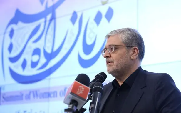 زنان مشهدی پیشتاز در حماسهسازی و اقتصاد هستند