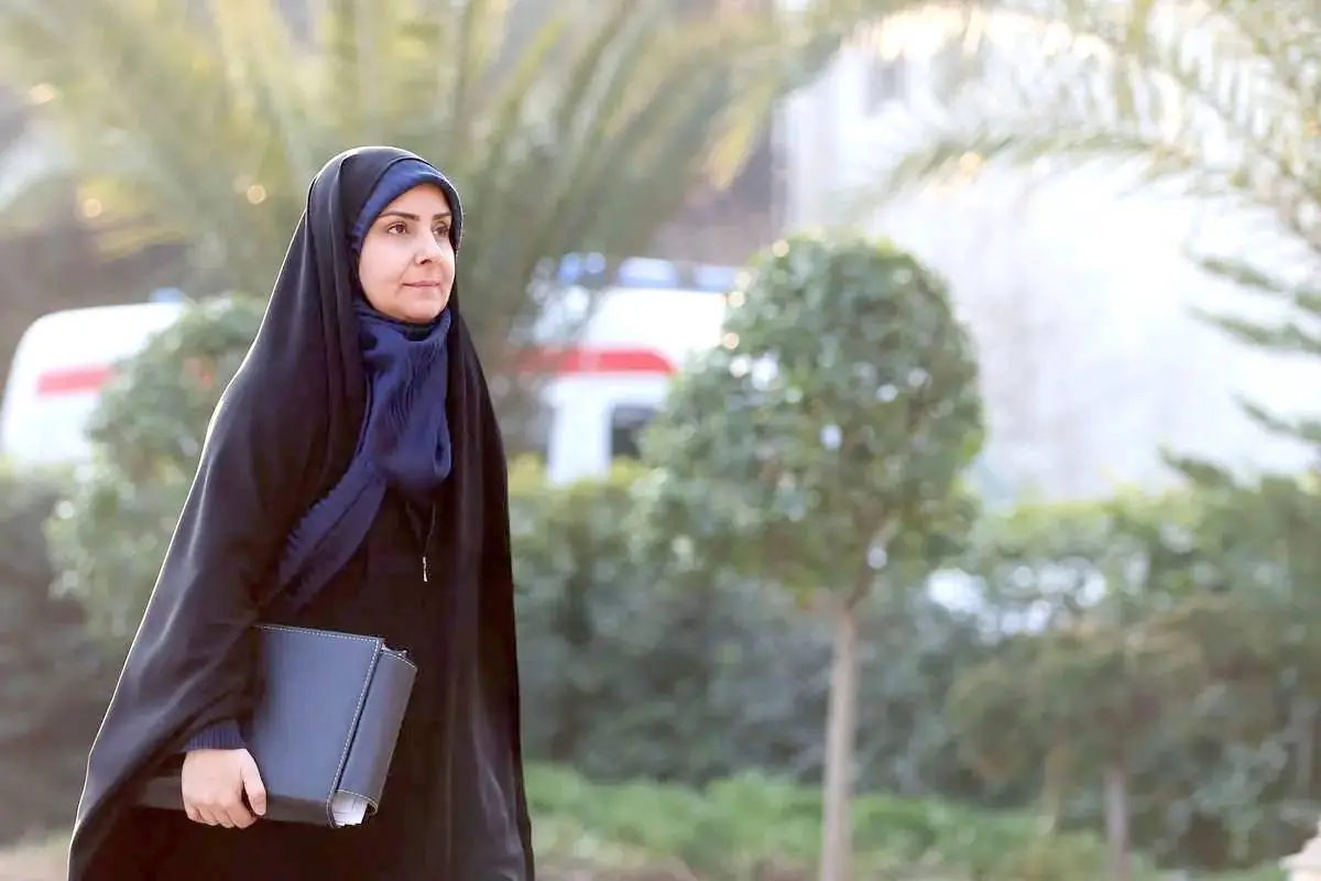  صادق چطور پا جای پای آخوندی گذاشت