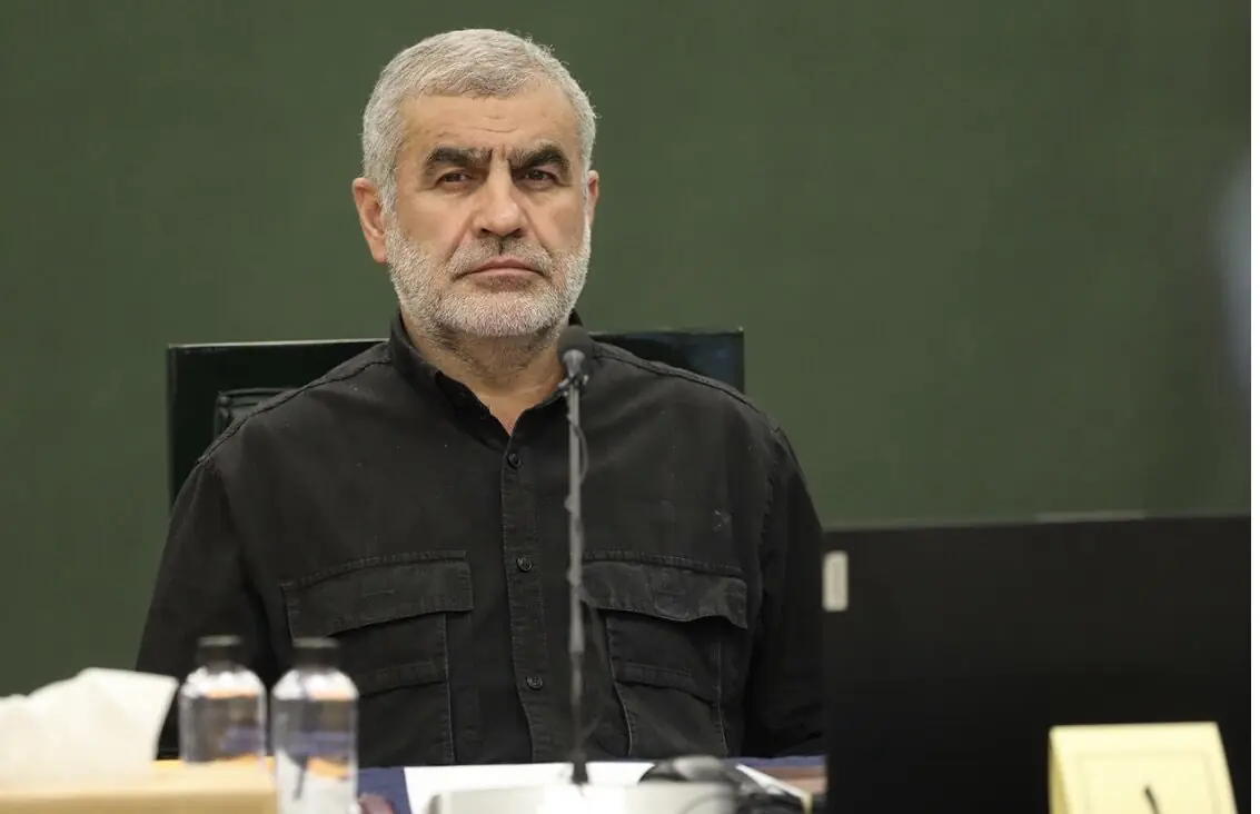 نیکزاد: برخی در مقامهای خاص تصمیمگیری به سردار تنگسیری میگفتند نمیشود تنگه هرمز را ببندی | آخرین خبر