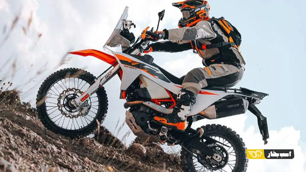 KTM 690 Rally مدل ۲۰۲۷؛ رالی تکسیلندر ۷۹ اسب بخاری برای ماجراجوییهای طولانی