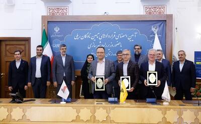  امضای بزرگترین قرارداد خرید لکوموتیو تولید داخل و بازسازی لکوموتیوهای مسافری با حضور وزیر راه و شهرسازی