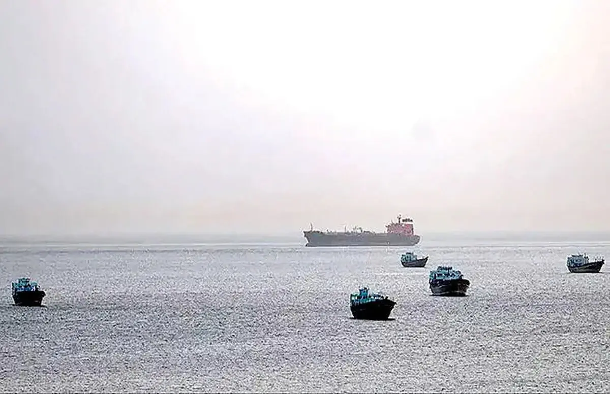  کاهش تردد در تنگه هرمز به کمترین سطح در ۱۰ روز گذشته