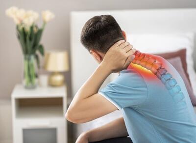 شکستن قولنج گردن چه زمانی خطرناک است؟