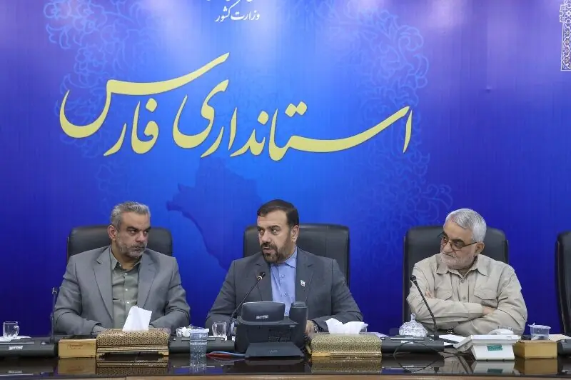 استاندار: توسعه فارس با تکیه بر وفاق و توسعه متوازن ادامه دارد