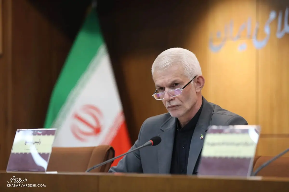 اسبقیان: کیفرخواست فدراسیون فوتبال پیگیری میشود/ سرمربی تیم ملی حق داشت گله کند - پارس فوتبال
