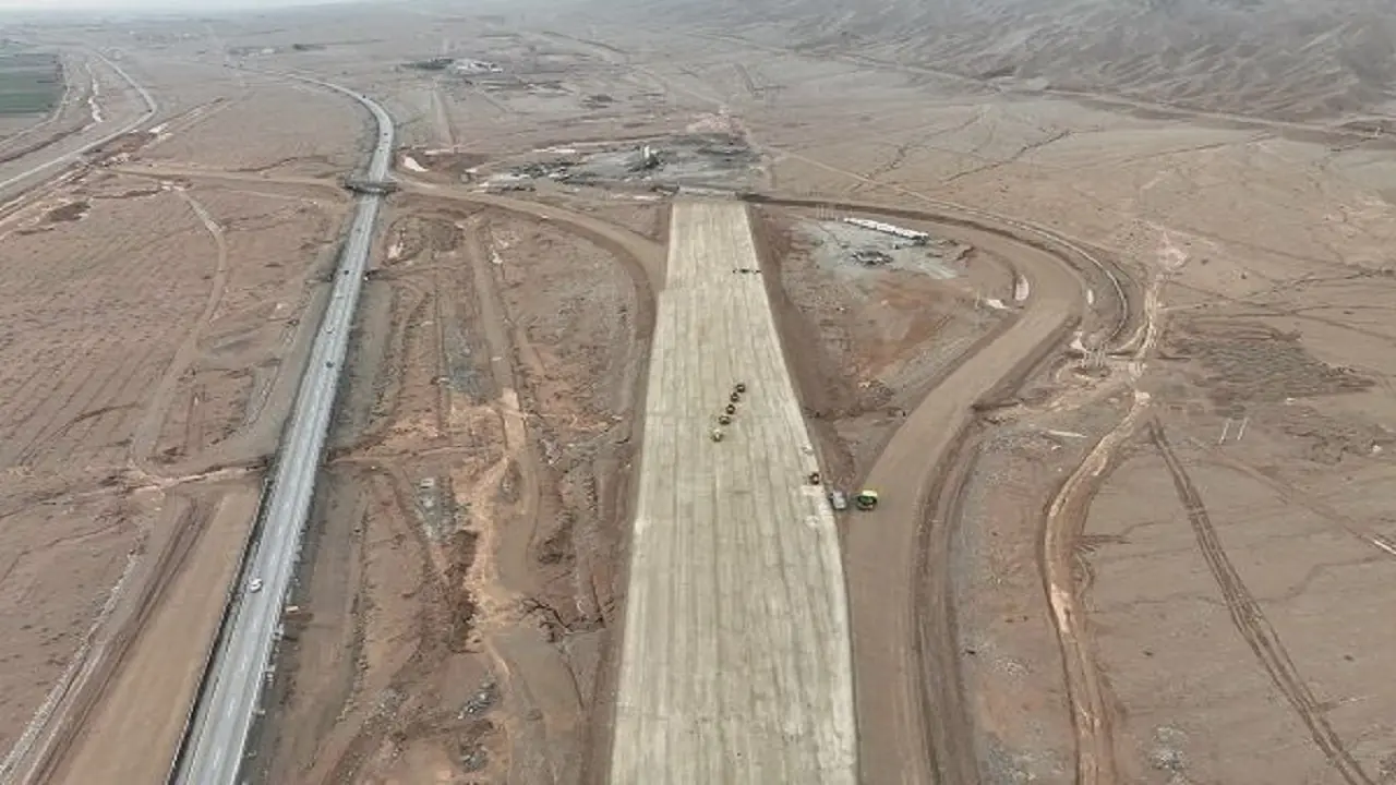 تکمیل آزادراه حرمتاحرم از آرادان به سمنان تا شهریور ۱۴۰۶