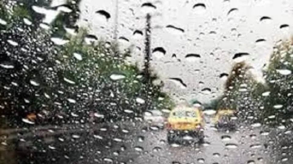 بارش پراکنده باران در برخی از محورهای شمالی/ ترافیک نیمهسنگین در ۵ محور مواصلاتی کشور