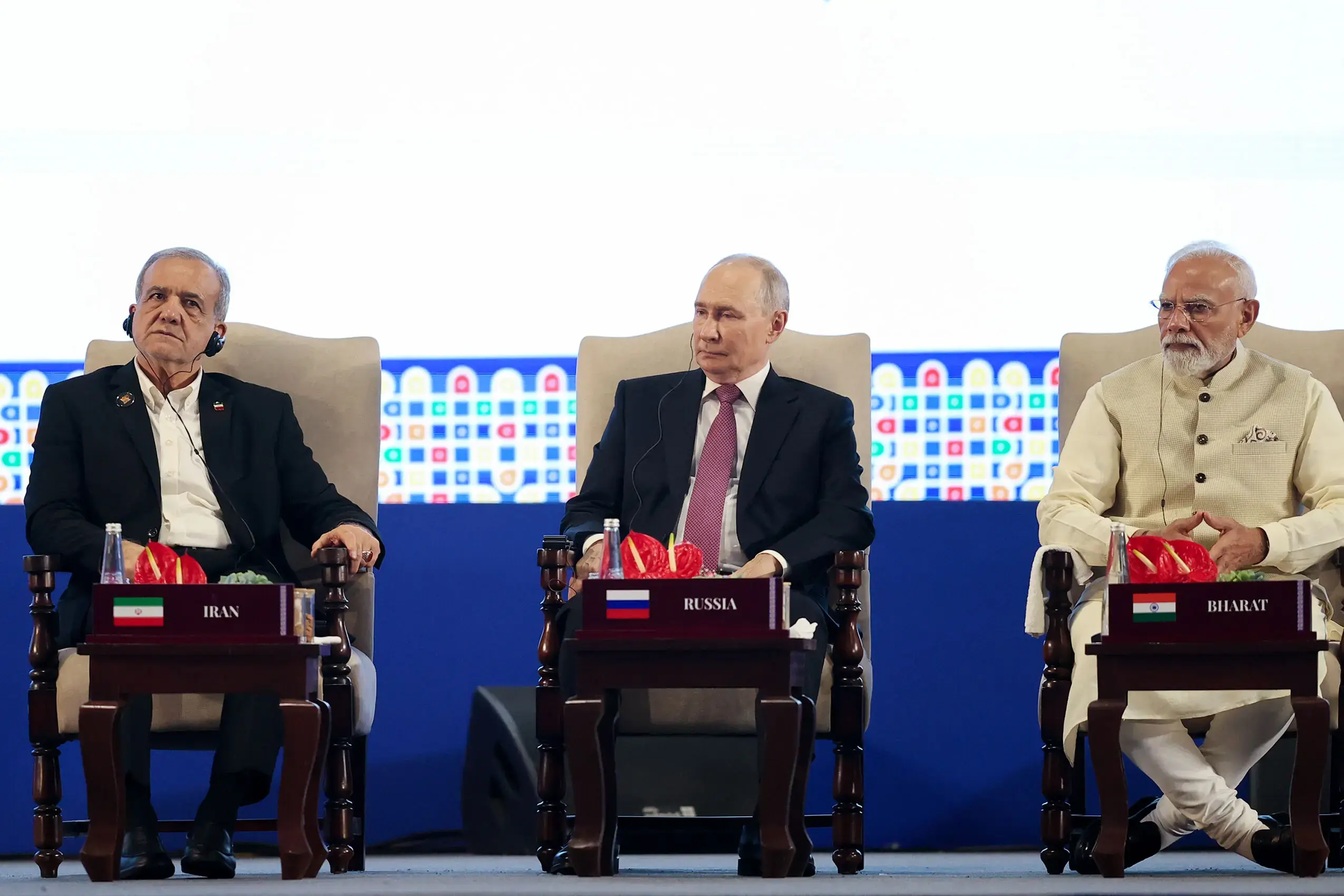  تصویر؛ قاب پربازدید پزشکیان و مودی در اجلاس بریکس