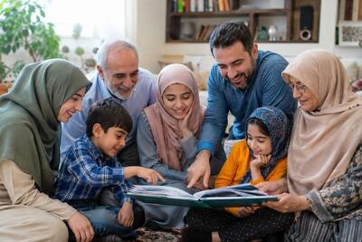  چرا موبایل جای خاطره‌سازی خانوادگی را می‌گیرد؟