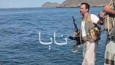 نیروهای «انصارالله» (حوثیها) پس از تسلط بر شهر یمنی دوباب، تنگه بابالمندب را زیر نظر دارند