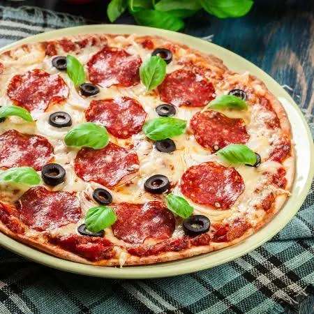  طرز تهیه پیتزا مخلوط خونگی | آخرین خبر
