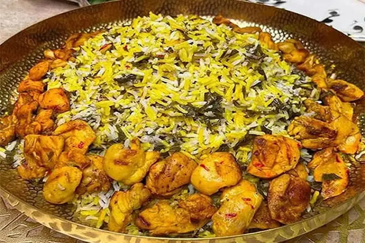 تاک پلو؛ غذای سنتی شاهرود با برگ مو و مرغ