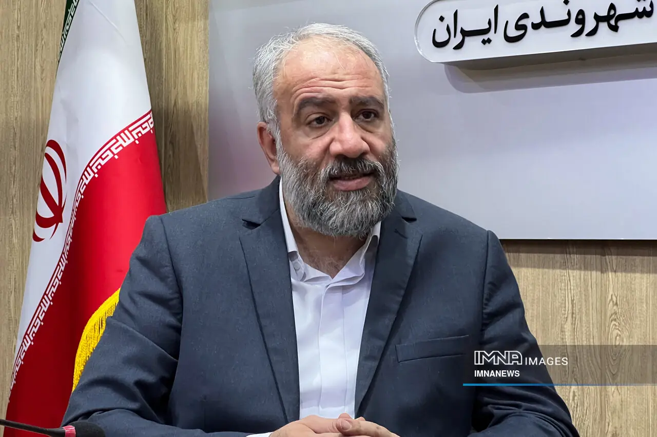 ۱۷۱۸ کارگاه ساختمانی متخلف در اصفهان متوقف شد