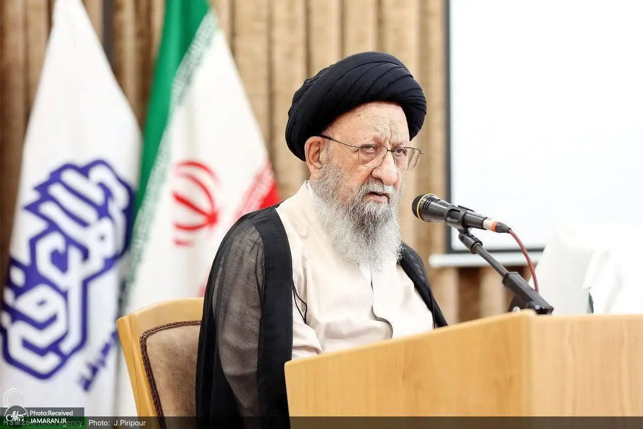 آیتالله نورمفیدی: حوزه باید هم آنچه در جهان مطرح میشود را بهدرستی بشناسد