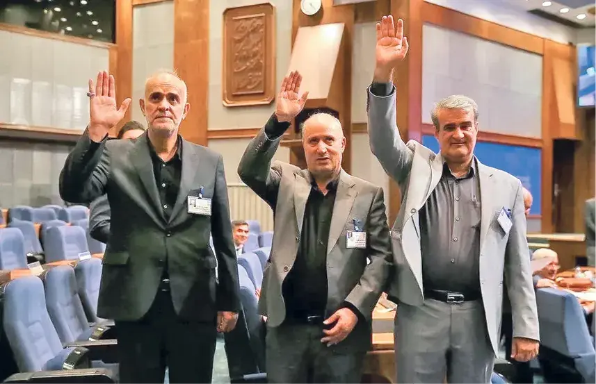  توجیه بذل و بخشش ۲۰ هزاردلاری