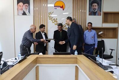 تجلیل از امورهای برتر وصول مطالبات برق در شمال استان کرمان