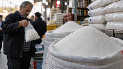 پیش بینی قیمت قند و شکر فردا یکشنبه ۲۲ شهریور ۱۴۰۵؛ شکر گران میشود یا ثابت میماند؟ جدول قیمت و نرخ احتمالی بازار