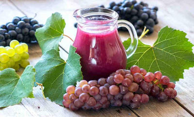 طرز تهیه شربت انگور خانگی؛ نوشیدنی ساده و متفاوت برای پذیرایی