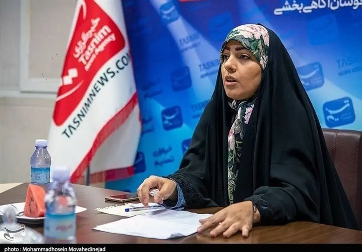  واکنش تند دختر شهید شادمانی به سخنرانی لاله مرزبان در ونیز