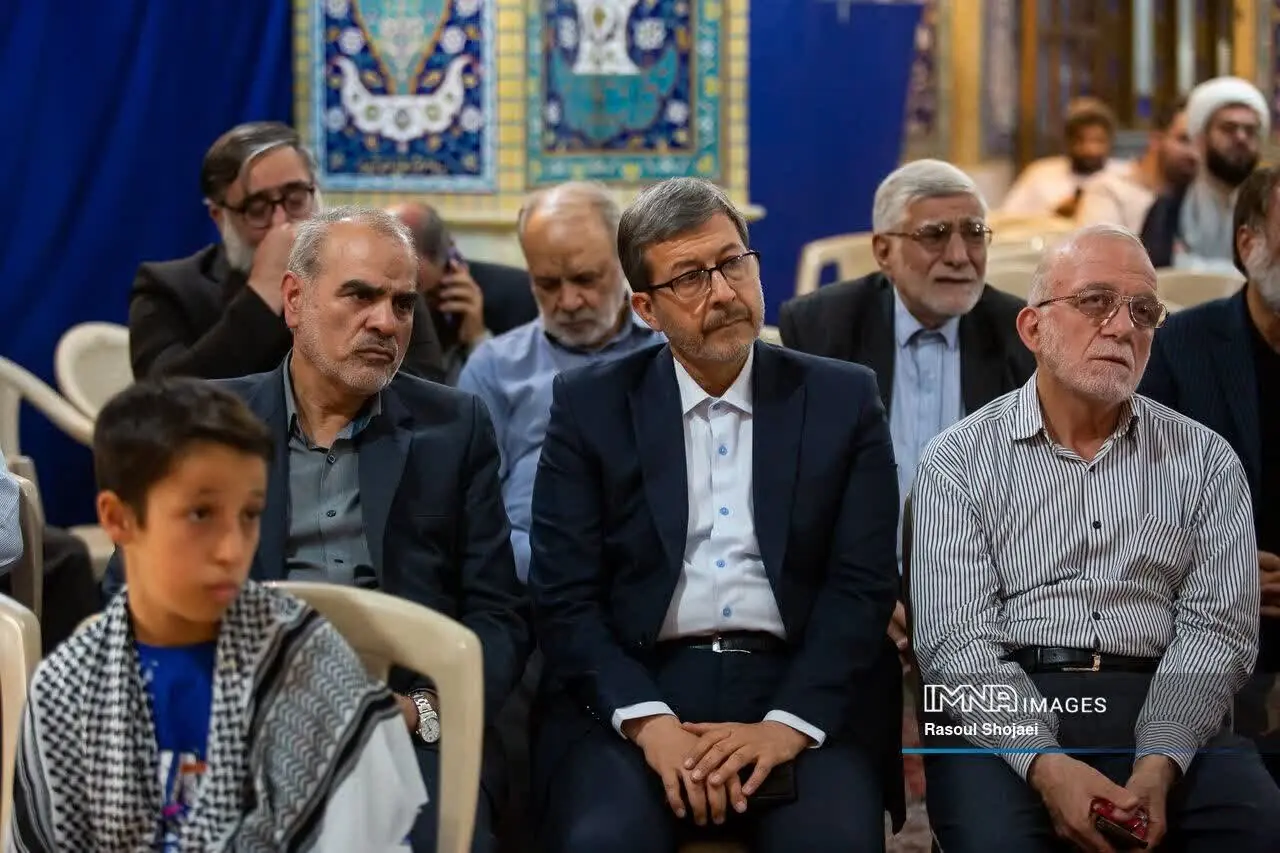 الگوی زن تراز انقلاب اسلامی باید در جامعه امروز بازتعریف و تبیین شود
