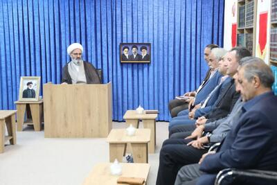  امام جمعه سمنان: شناسایی ظرفیت‌های روستاها با حضور میدانی امکان‌پذیر است