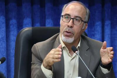  کاشت بذر امید در دل جوانان این مرز و بوم و القای حس ارزشمندی به آنها وظیفه همگانی و نیازمند تلاش شبانه‌روزی است