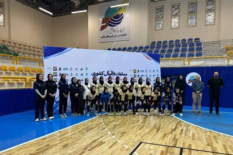 کسب نخستین سهمیه لیگ دسته یک برای والیبال دختران قشم - تسنیم