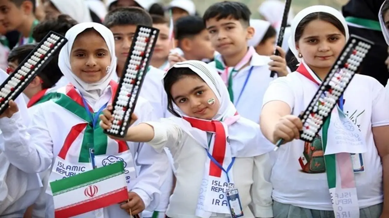  برگزاری چهاردهمین جشنواره ملی کودکان هوشمند + فیلم