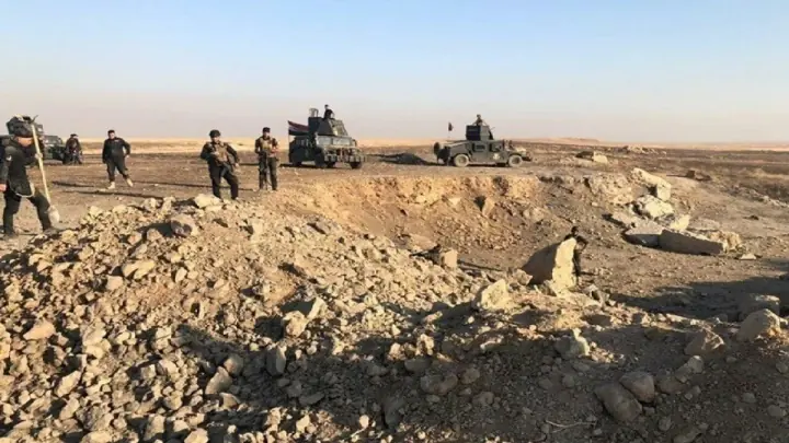 انهدام تونل ۱۰۰ متری تروریستهای داعش در شمال موصل