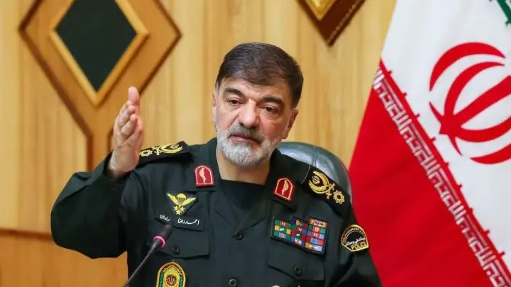 پلیس با «وطنفروشان» شوخی ندارد/ شرایط ما جنگی است