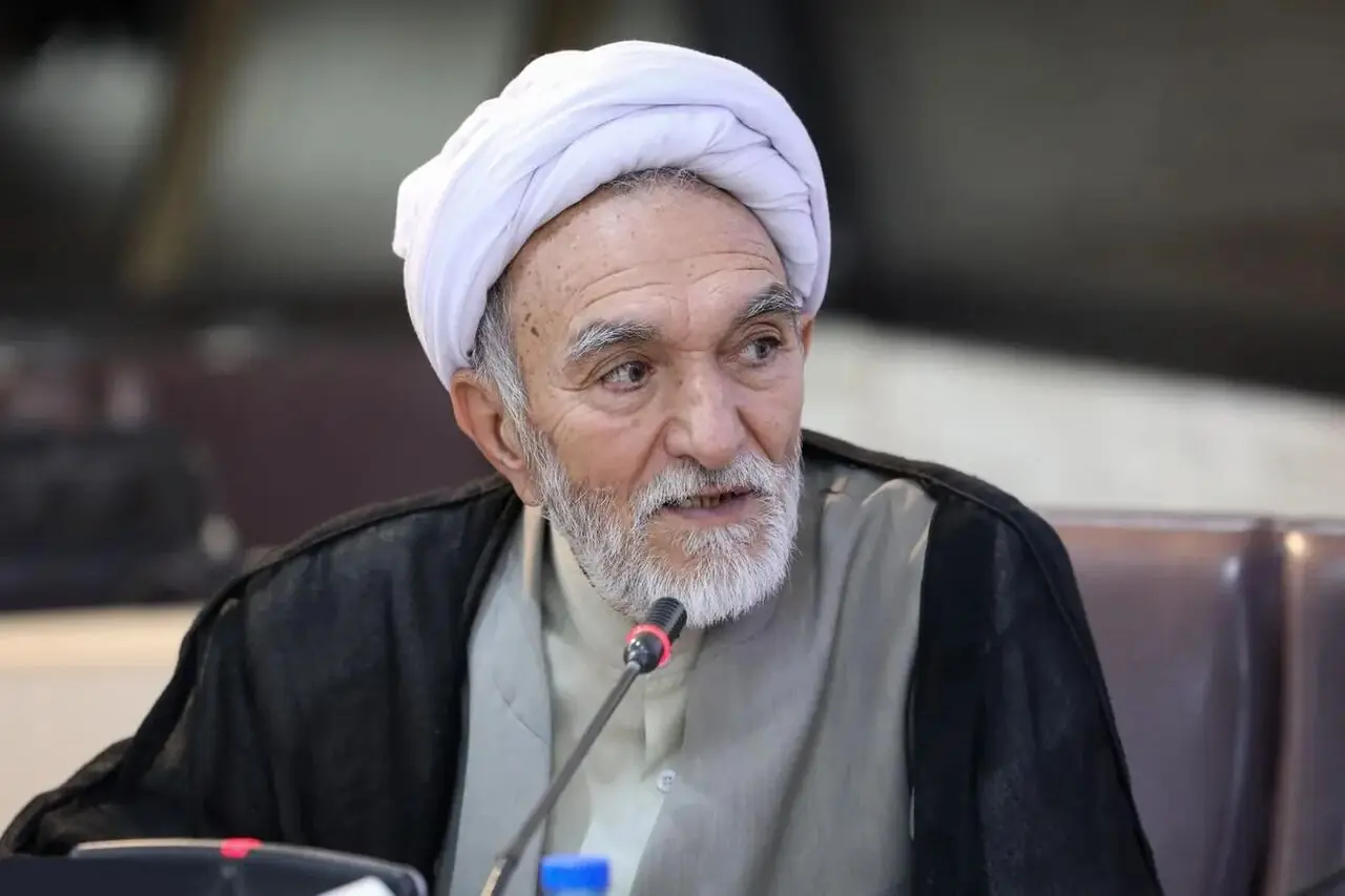 رییس ستاد اقامه نماز خراسان رضوی: هویت دینی کودکان در فضای اجبار تقویت نمیشود