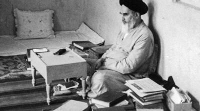  با وجود تدابیر شدید امنیتی رژیم بعث، گفت و گوی امام با رادیو تلویزیون فرانسه چگونه انجام شد؟/مهمترین موضوع‌های مطرح‌شده در این گفت و گو کدامند؟ - مردم سالاری آنلاین