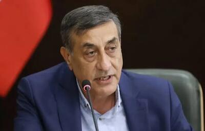 دست همه رزمندگان و مهندسین و عزیزانی که پای لانچرها نشستند و پهپادها را به حرکت درآوردند و موشکها را به هدف زدند میبوسیم
