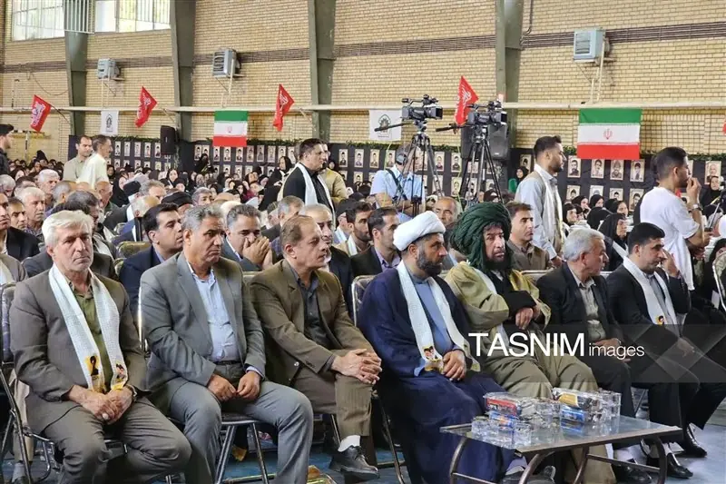 ماموستا حسینی: شهدا متعلق به همه ملت ایران هستند/فرهنگ ایثار تقویت شود - تسنیم