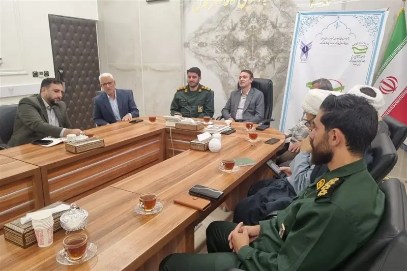 نشست هماندیشی بسیج اساتید در دانشگاه آزاد شهرقدس برگزار شد - تسنیم