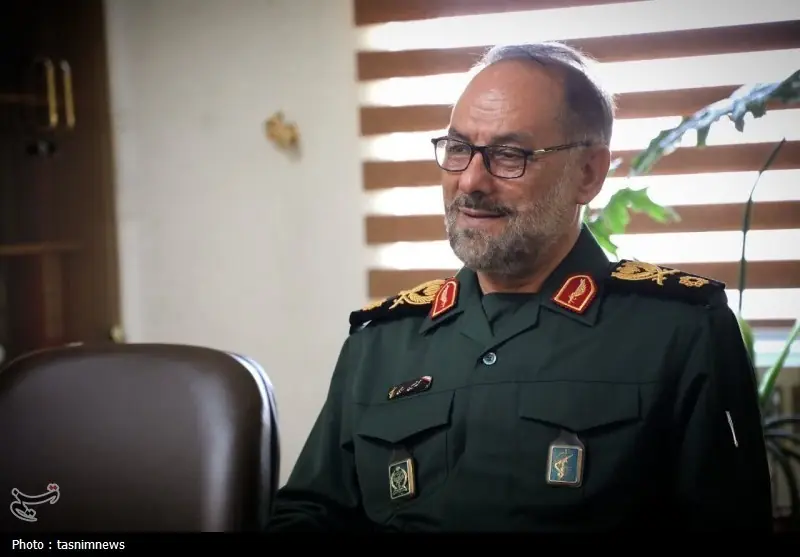  سردار رجبی: حرمت خانواده‌های معظم شهدا باید همواره حفظ شود - تسنیم