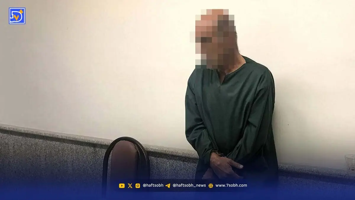 جسد را مقابل کلهپزیام دفن کردم و رویش گل کاشتم