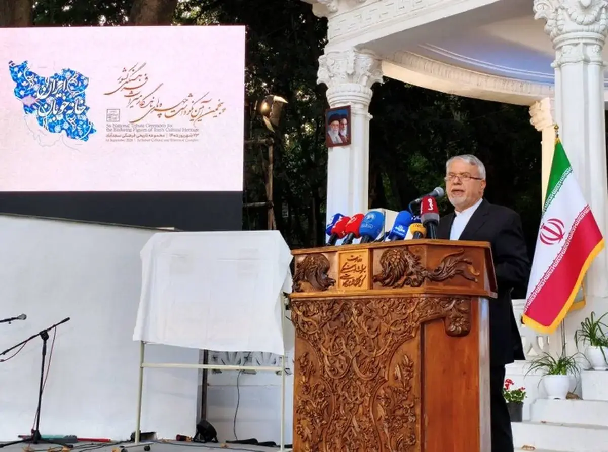 هویت ما در آیینه فرهنگ، ادب و تمدن تجلی مییابد/ پیشکسوتان، روح جاری در کالبد میراثفرهنگی هستند