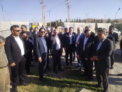 وزیر نیرو از سامانههای دانشبنیان تصفیه فاضلاب غرب صدرا بازدید کرد