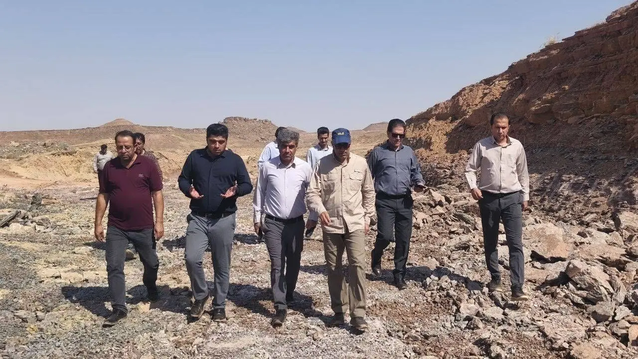 جاده زلهزرد؛ حلقه ارتباطی گیلانغرب با مرز سومار در انتظار رفع موانع