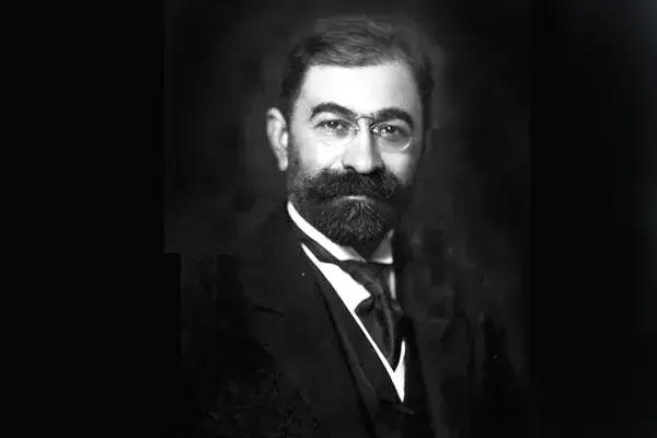  25 شهریور 1320/ فرمول فروغی برای حفظ ایران یا سلطنت خاندان پهلوی/ سنگ به جای انگ!
