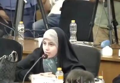 رفتار چندشآور یک خبرنگار جلوی دوربین وزارت خارجه