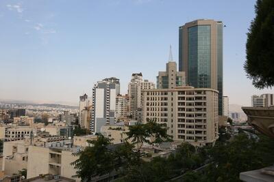  چه خبر از مناطق؟ از نصب برج نوری  تا اجرای ۹۲ پروژه توسعه محله‌ای در شرق تهران